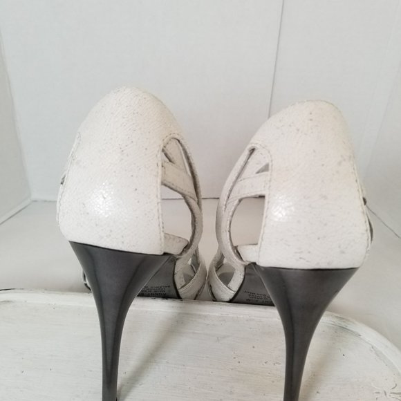 CARLOS SANTANA Speckled White Crackled Heels, Size 8.5M - Picture 9 of 11